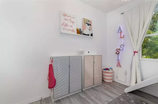 1644 SAPPHIRE STAR DR, Oviedo, FL 32765