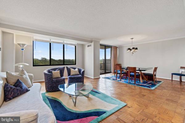 5225 POOKS HILL RD #723S, Bethesda, MD 20814