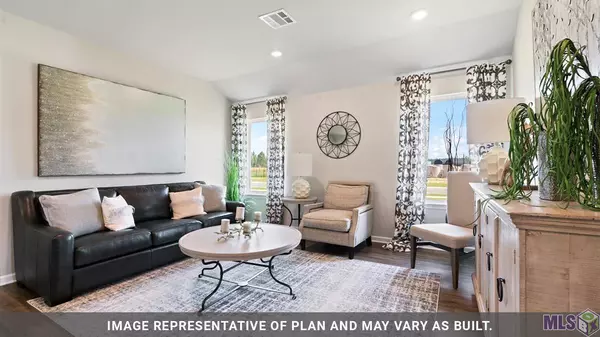 838 N 10TH ST, Port Allen, LA 70764