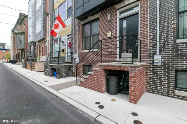 1325 S CLEVELAND ST, Philadelphia, PA 19146