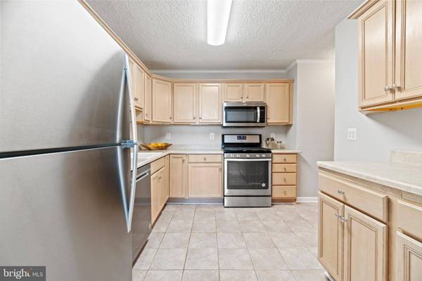 5225 POOKS HILL RD #723S, Bethesda, MD 20814