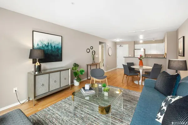 8100 Oceanview TER, San Francisco, CA 94132