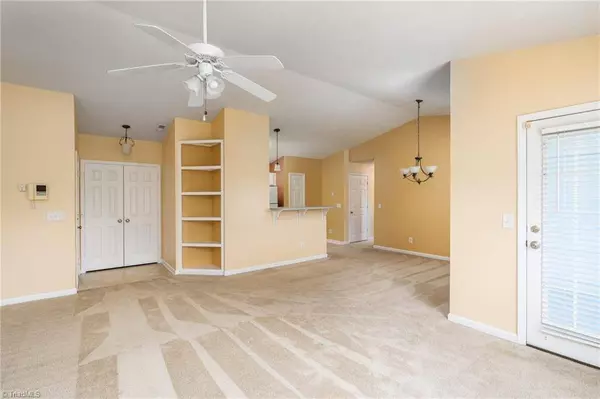 4315 Cedarcroft CT #3B, Greensboro, NC 27409