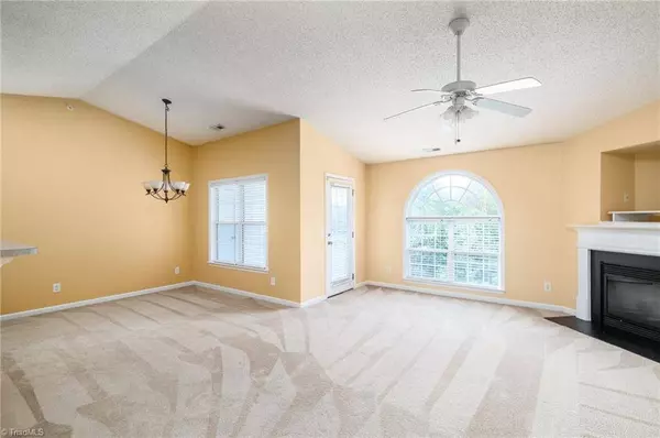 4315 Cedarcroft CT #3B, Greensboro, NC 27409