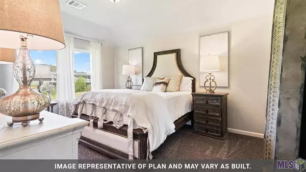 838 N 10TH ST, Port Allen, LA 70764