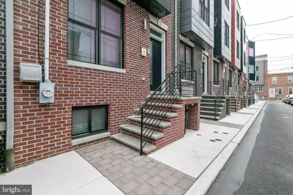 1325 S CLEVELAND ST, Philadelphia, PA 19146