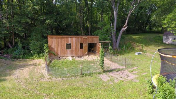 15275 Shipman RD, Carlinville, IL 62626