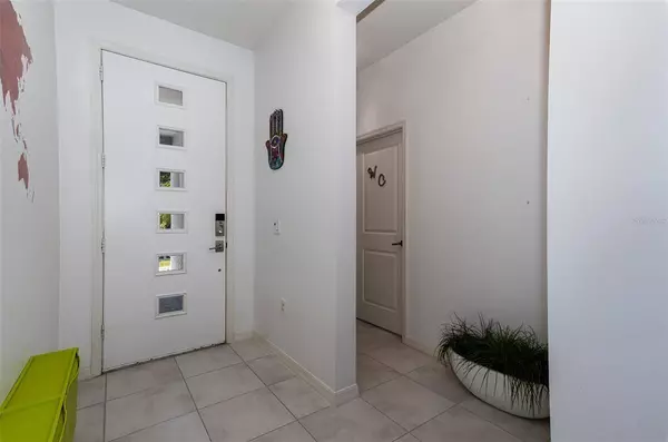 1644 SAPPHIRE STAR DR, Oviedo, FL 32765