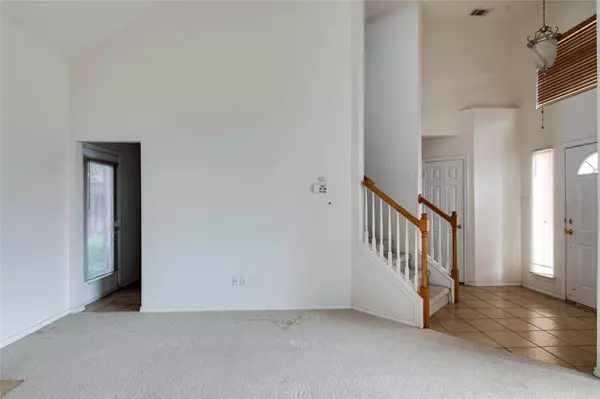 133 Parkview Drive, Saginaw, TX 76179