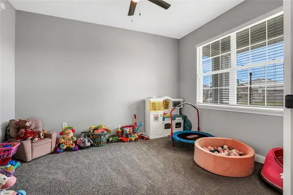 212 WALKERS POINT DR, Auburndale, FL 33823