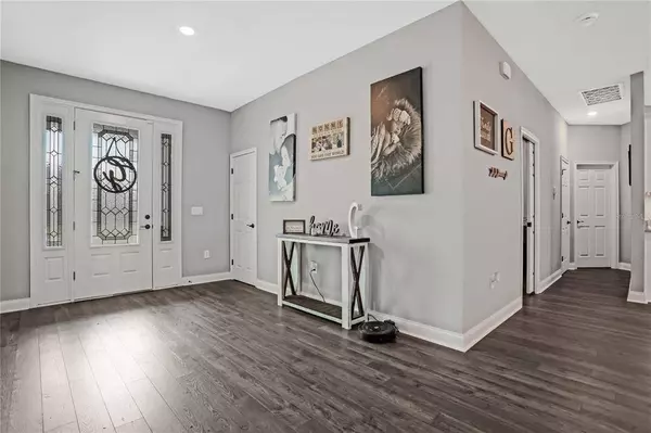 212 WALKERS POINT DR, Auburndale, FL 33823