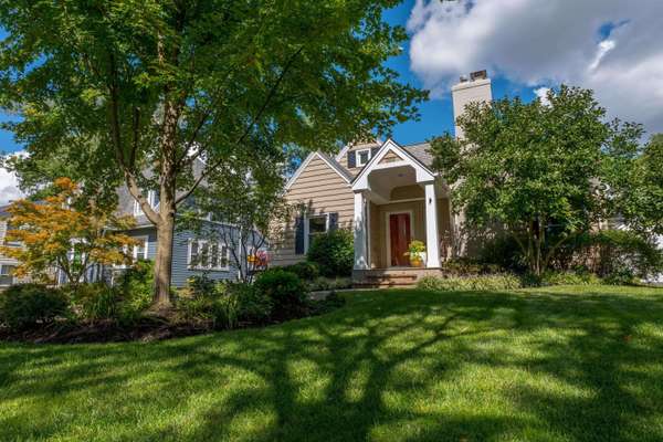 292 Richards Road, Columbus, OH 43214