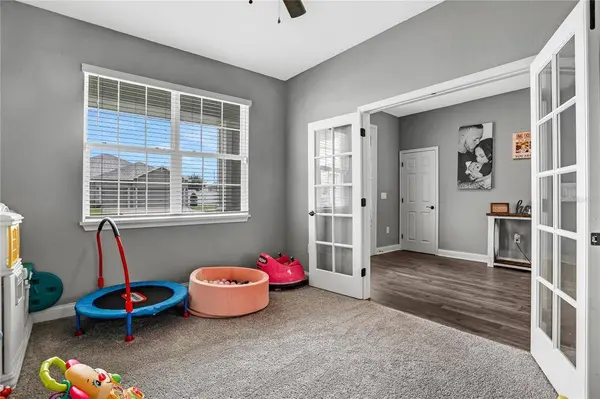 212 WALKERS POINT DR, Auburndale, FL 33823