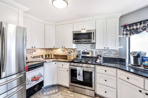 32 Country Club #D, Milford, MA 01757