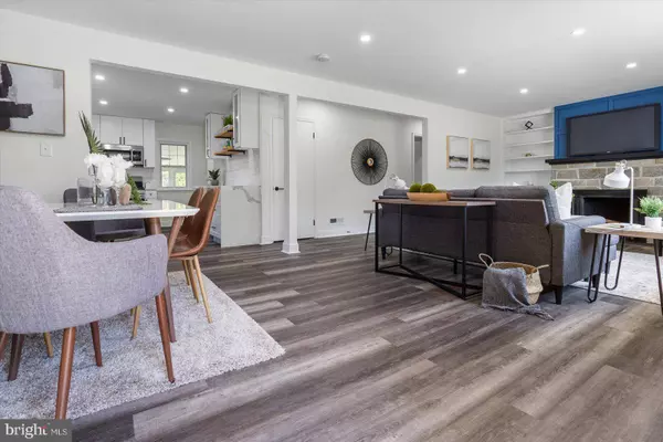 12 E AYLESBURY RD, Lutherville Timonium, MD 21093