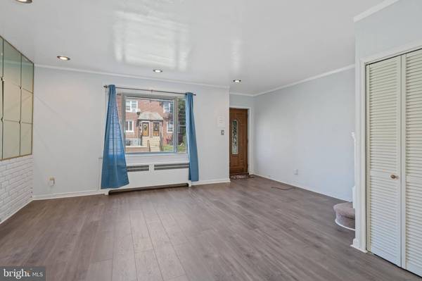 7502 RUGBY ST, Philadelphia, PA 19150