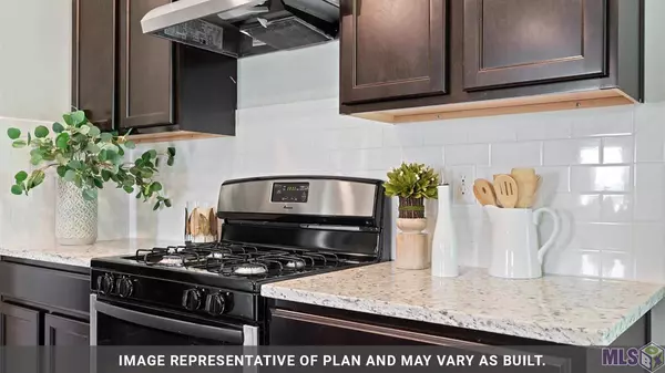 672 N 10TH ST, Port Allen, LA 70764