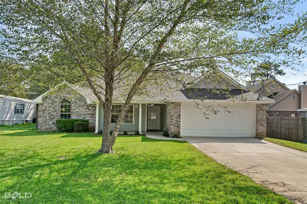 111 N Maple Street, Haughton, LA 71037