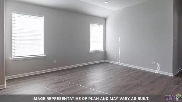 937 N MICHIGAN AVE, Port Allen, LA 70764