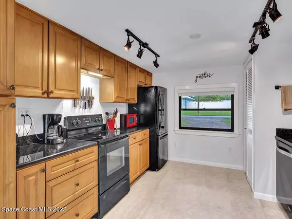 9850 River Drive, Sebastian, FL 32976