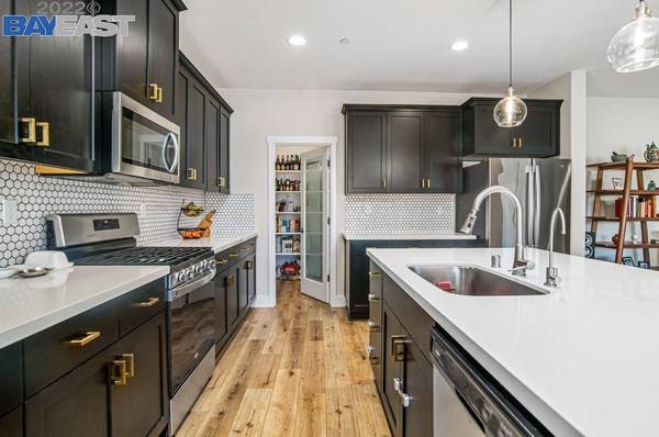 227 Tidewater Way, Discovery Bay, CA 94505