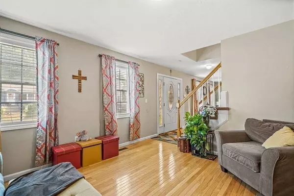 172 18th St., Lowell, MA 01852