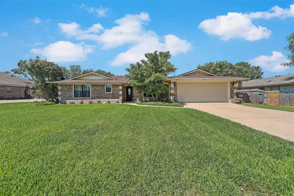 1415 Jane Lane, West, TX 76691