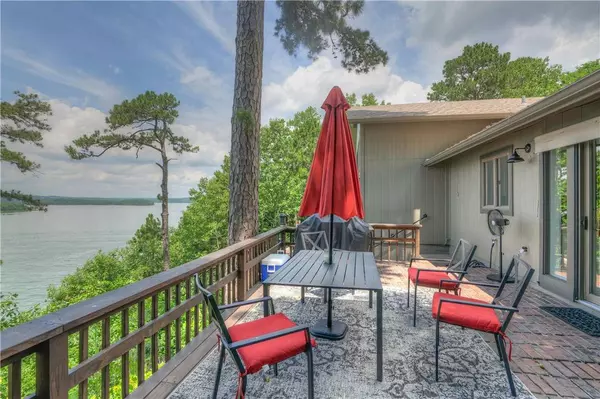 11 Puckett Road, Rogers, AR 72756