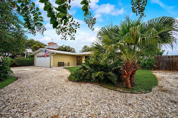 1605 ROBBINS RD, Nokomis, FL 34275