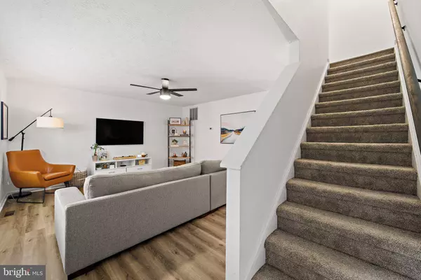 201 WILLOWBROOK CT, Winchester, VA 22602