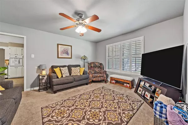 1415 Jane Lane, West, TX 76691