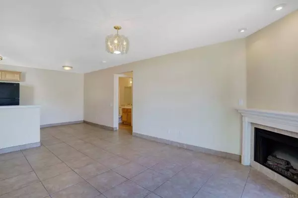 3580 Sunset LN #109, San Diego, CA 92173