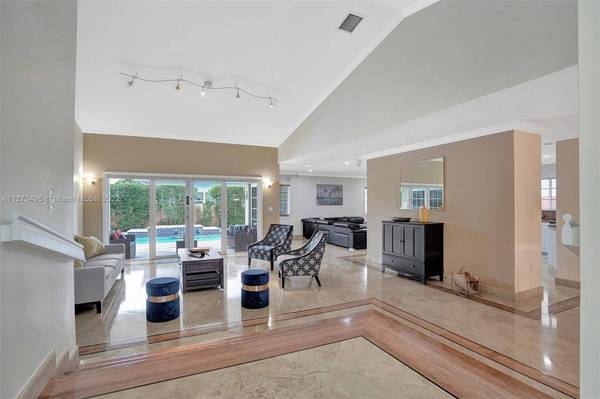 14230 SW 33rd St, Miami, FL 33175