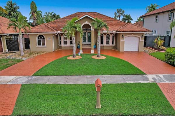 14230 SW 33rd St, Miami, FL 33175