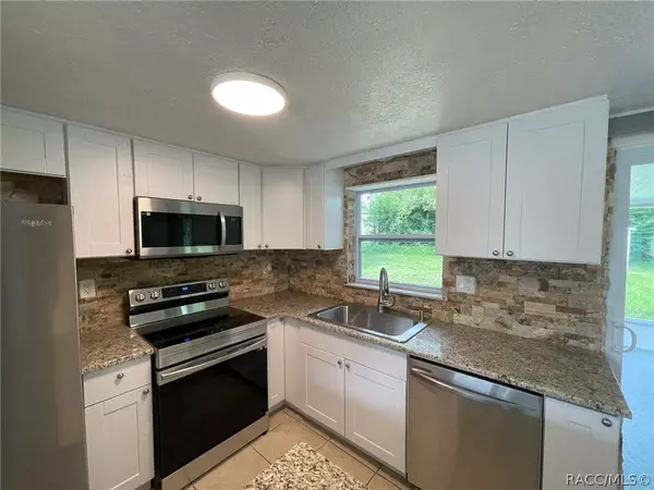 20 N Osceola ST, Beverly Hills, FL 34465