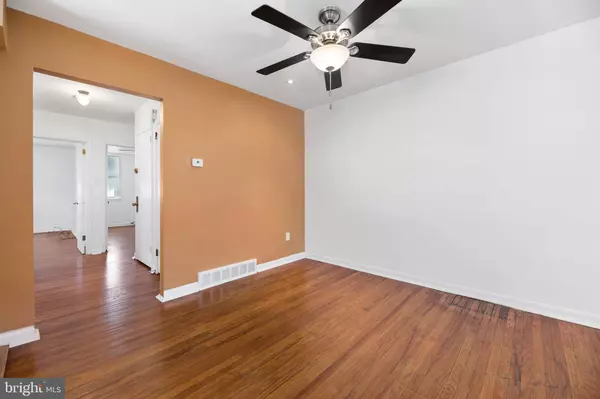 1709 BENSON ST, Philadelphia, PA 19152