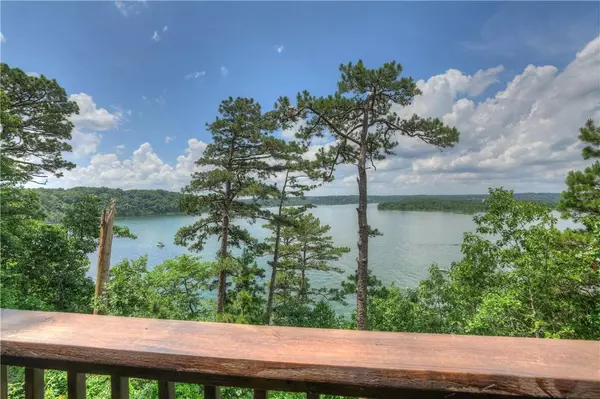 11 Puckett Road, Rogers, AR 72756