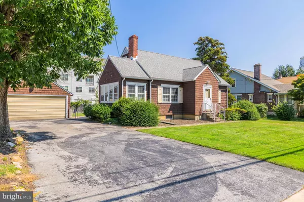 30 SEMINOLE AVE, Claymont, DE 19703