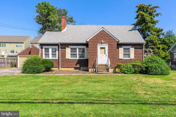 30 SEMINOLE AVE, Claymont, DE 19703