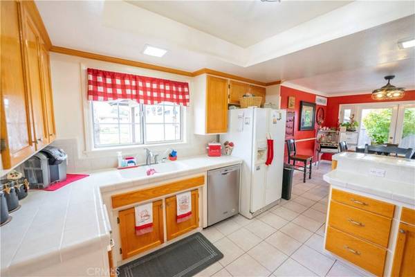 441 Fair Oaks DR, Santa Maria, CA 93455