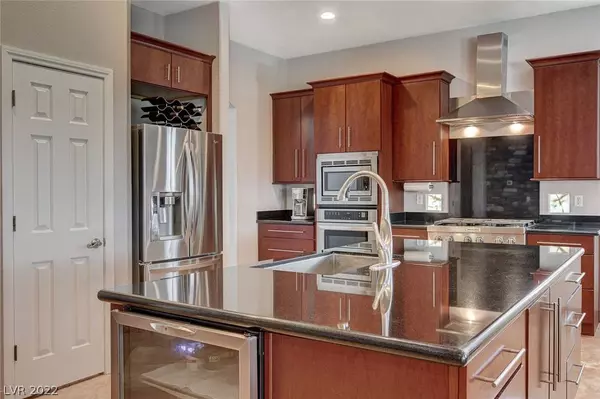 1112 Cypress Ridge Lane, Las Vegas, NV 89144