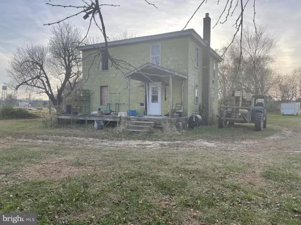 338 E WEYMOUTH RD, Buena, NJ 08310