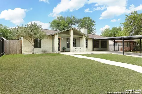 534 SOLAR DR, San Antonio, TX 78227-3831