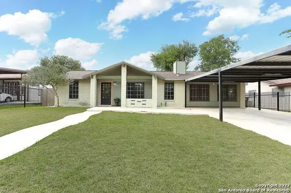 534 SOLAR DR, San Antonio, TX 78227-3831
