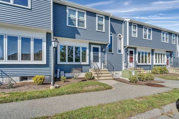 14 Welch Rd #14, Easton, MA 02375