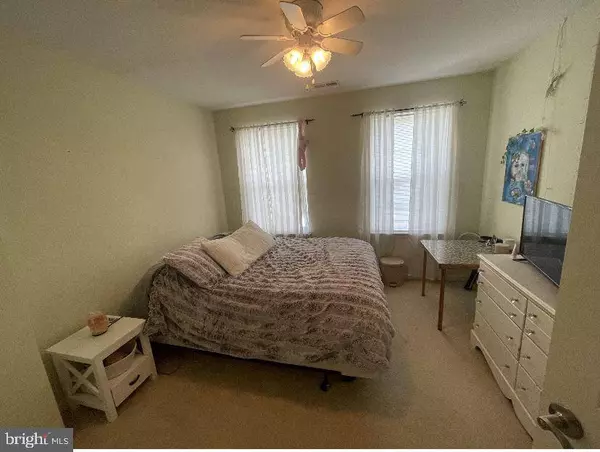 33 CLOVER DR, Georgetown, DE 19947