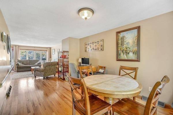 14 Welch Rd #14, Easton, MA 02375