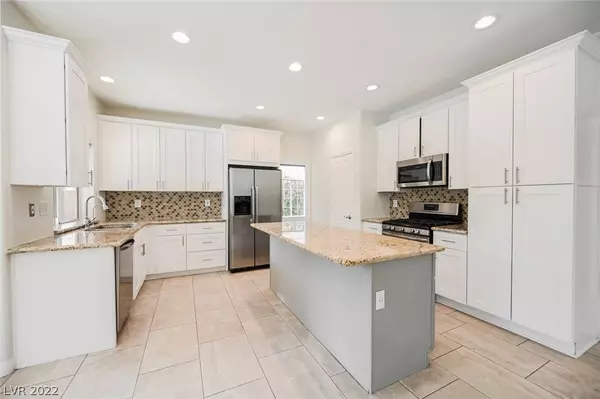 2016 Cedar Hills Street, Las Vegas, NV 89128