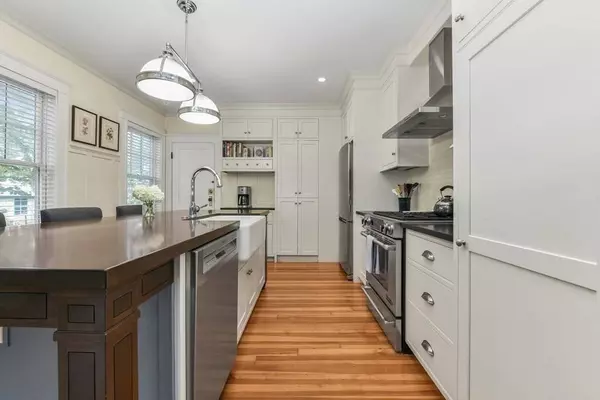 15 Halifax St #1, Boston, MA 02130