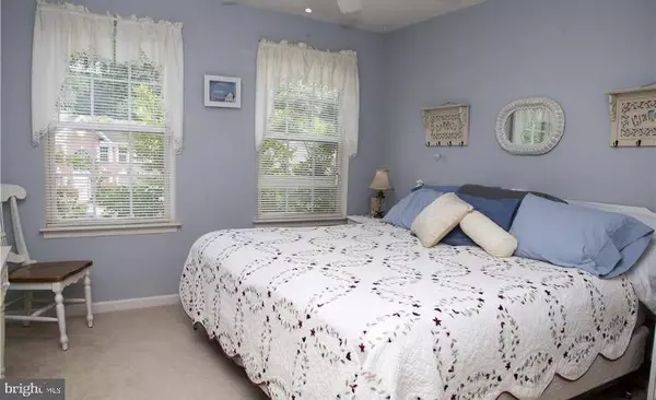 33 CLOVER DR, Georgetown, DE 19947